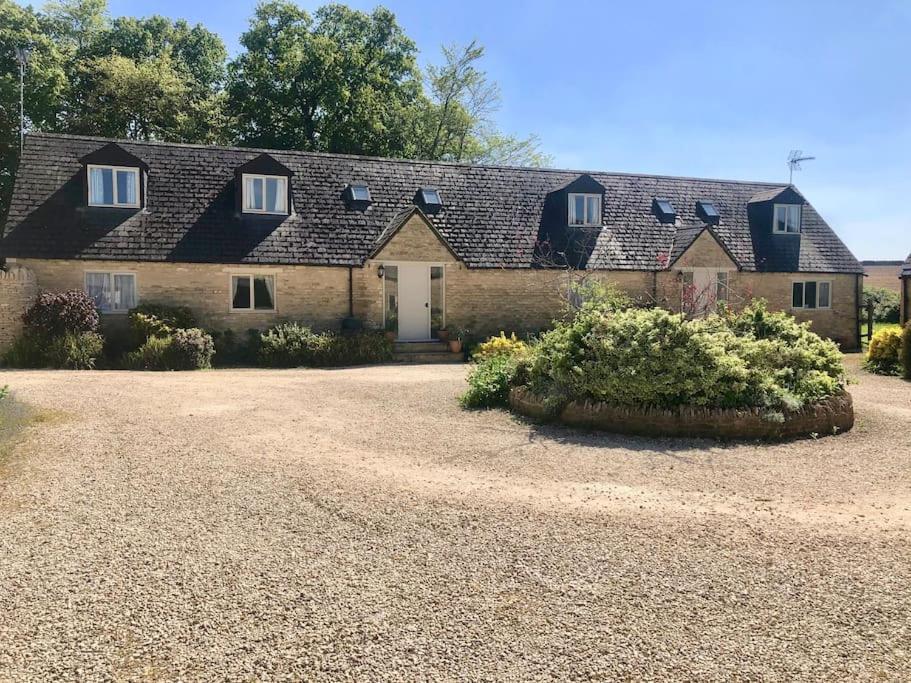 Stanway House, 8 Bedroom, 8 Bath Челтенхам Экстерьер фото